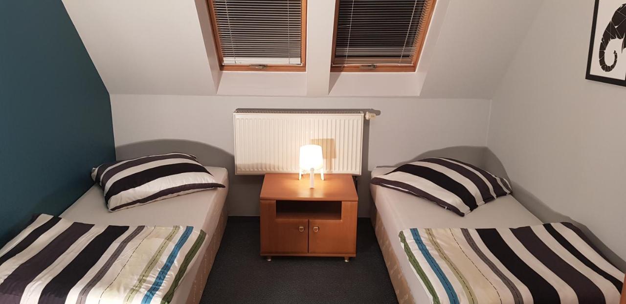 Dziwnow Wczasowisko Apartman Kültér fotó